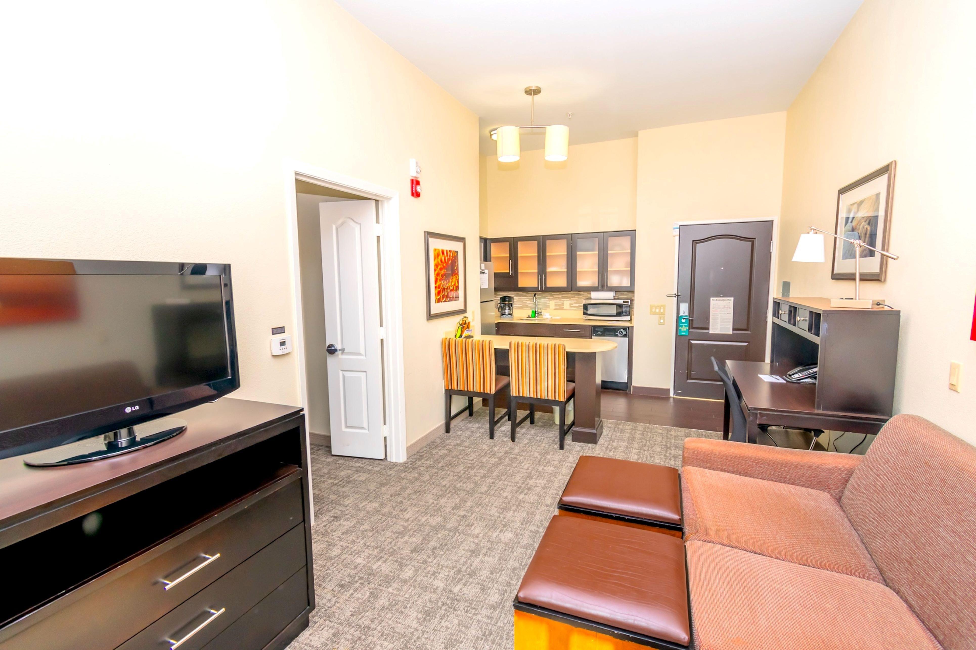 Staybridge - Iah Airport By Ihg 3*